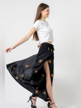 Rhea Charlotte Black Side Flap Viscose Pants With Sequin Embroidery Size S/M NWT